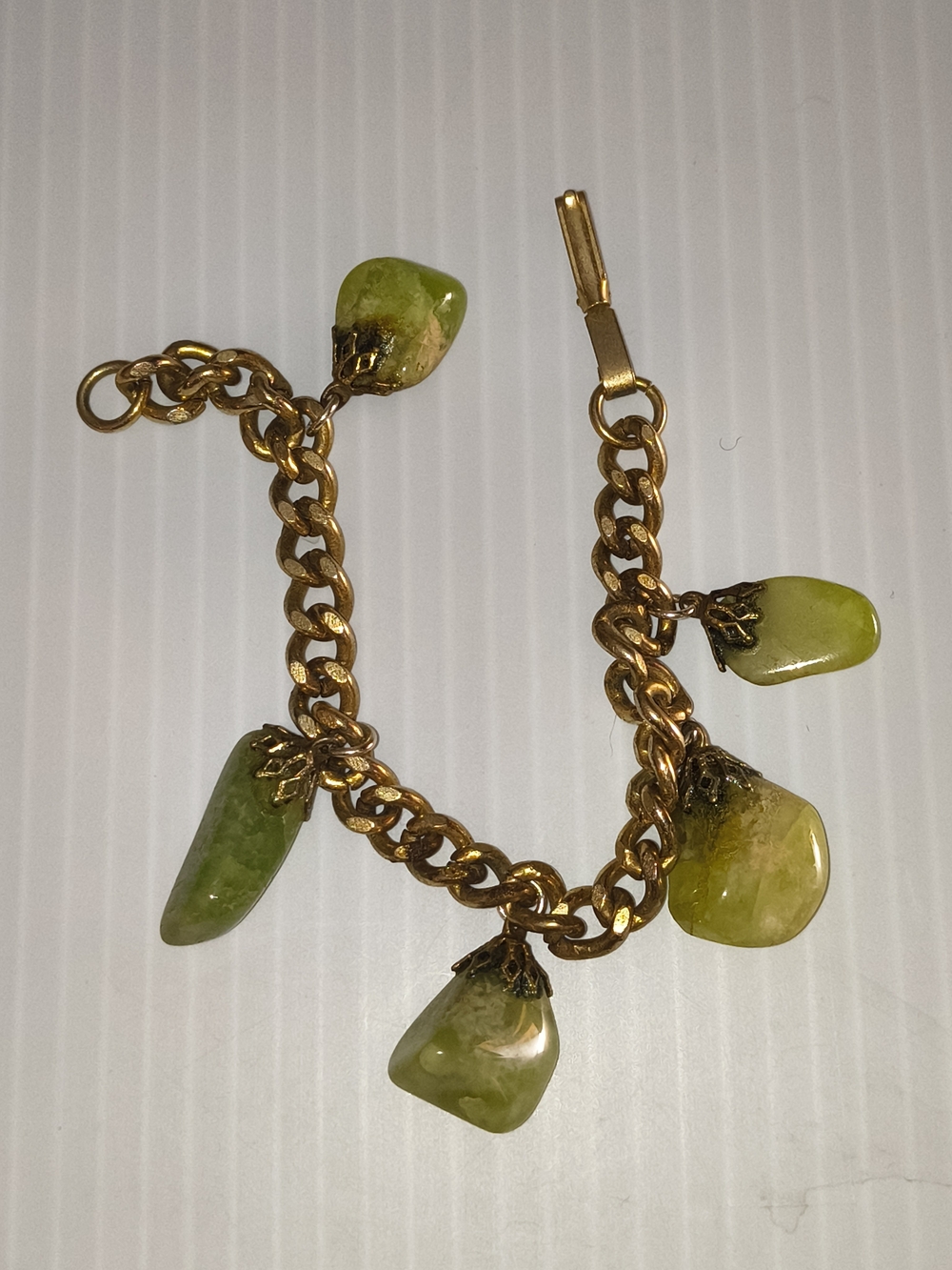 Vintage Nephrite Jade Charm Bracelet: Gold Tone Filigree, 7 Inch 1960s